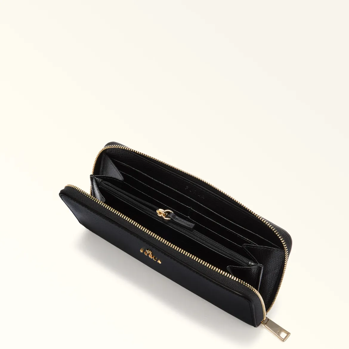 Furla Camelia Zip Around L