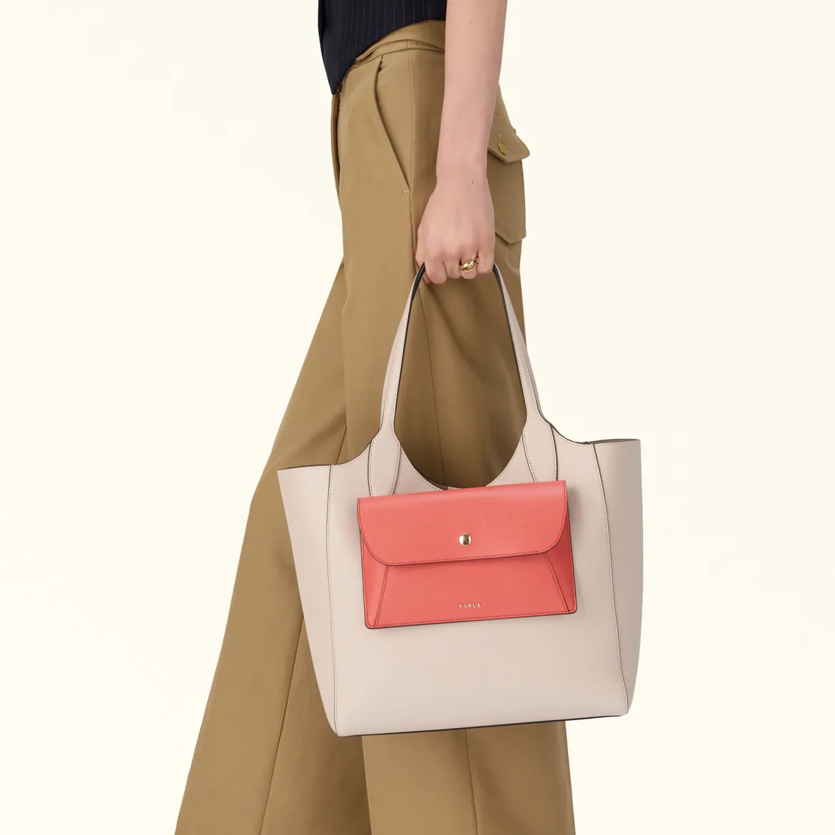 Furla Lea Pouch